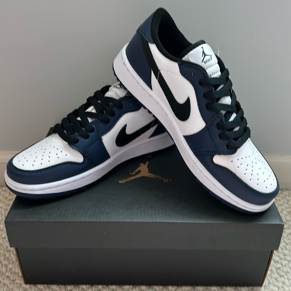 Air Jordan 1 Low G
Golf Shoes